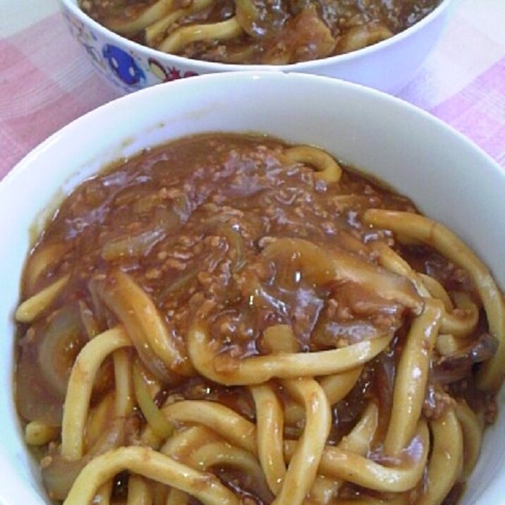 簡単ランチに♪ひき肉でカレーうどん♪